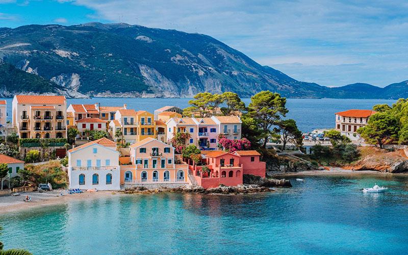 希臘物業投資公司